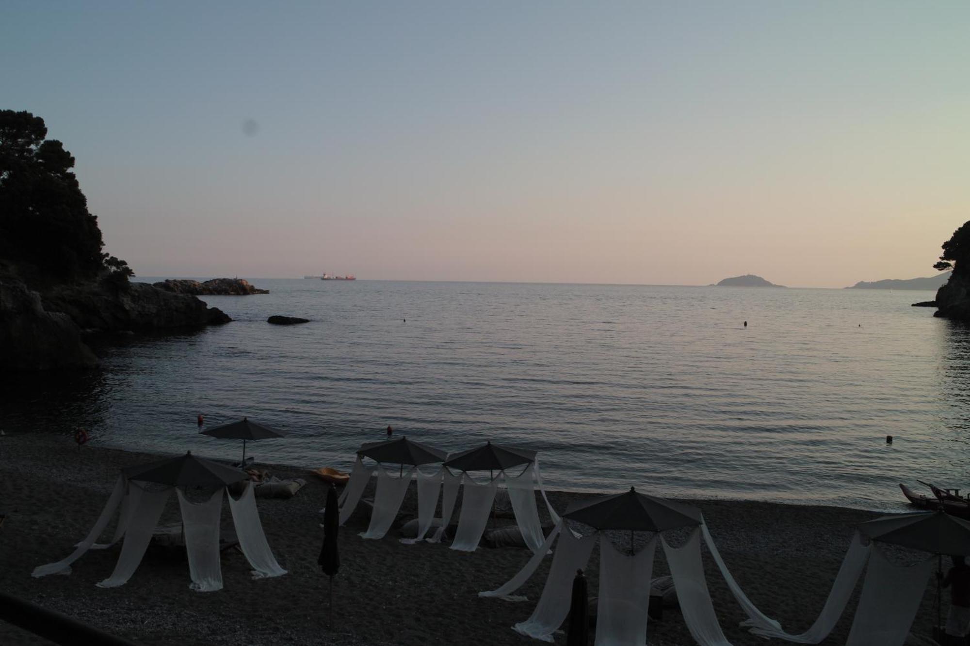 Eco Del Mare Bed and Breakfast Lerici Exteriör bild